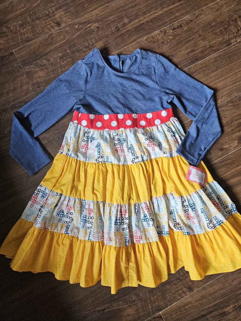 NWT Girls Ricrac& Ruffles Boutique Dress Sz 8.     #33